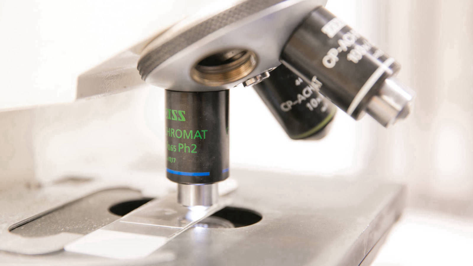 Nahaufnahme Mikroskop